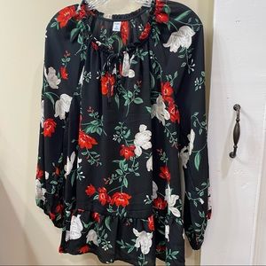 Old Navy floral blouse